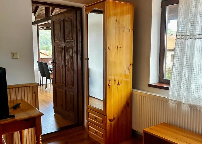 Torlacite * Chiprovtsi